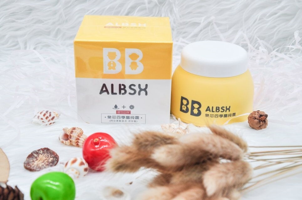 爱兰贝诗泉芯四季晶纯露