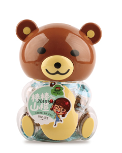 两个宝贝小熊山楂