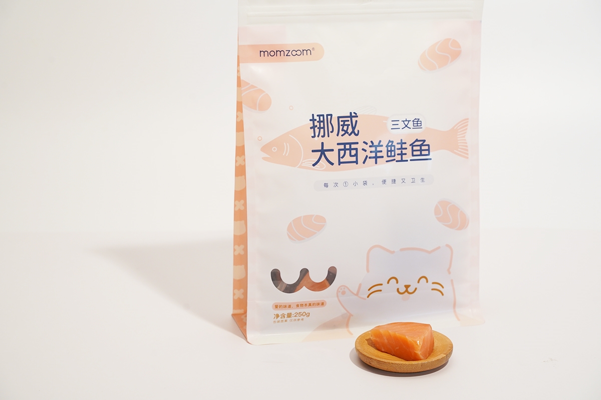 萌天天小朋友挪威大西洋鲑鱼